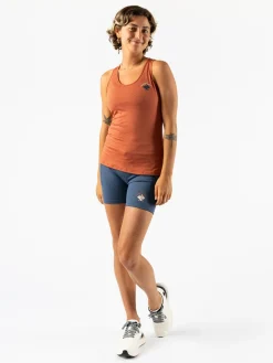 Outlet EZ Tank Perf Women Tanks
