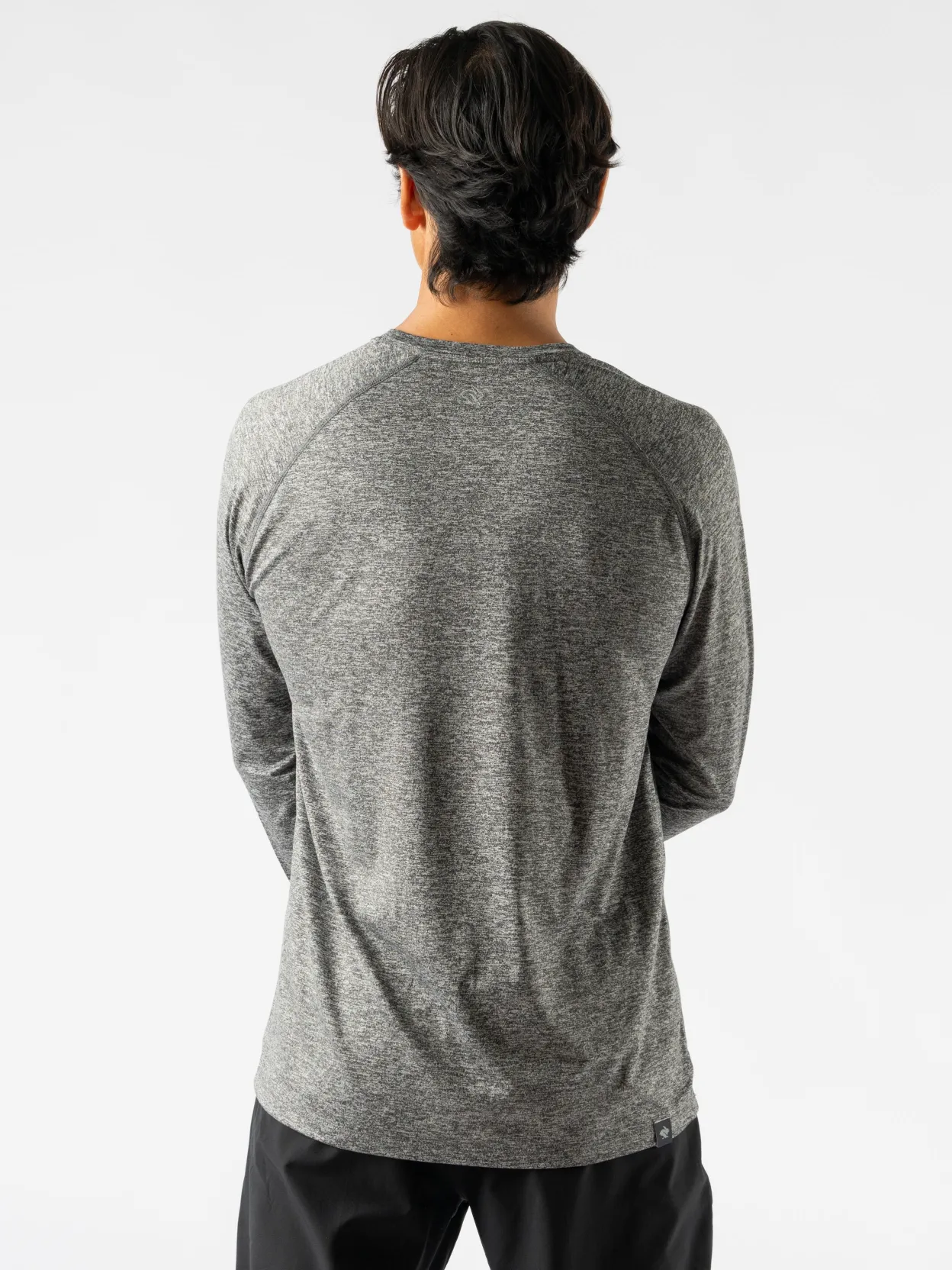 Outlet EZ Tee LS | Updated Fit Long Sleeves