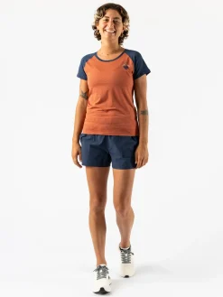 Online EZ Tee Perf SS Women Short Sleeves