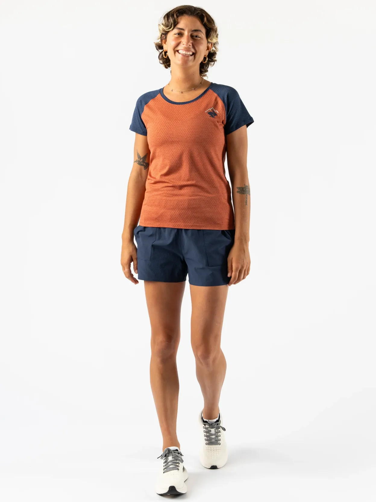 Online EZ Tee Perf SS Women Short Sleeves