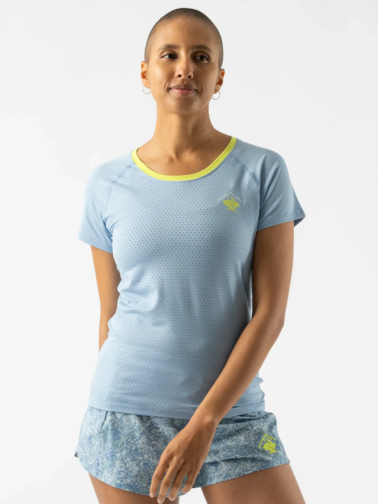 Online EZ Tee Perf SS Women Short Sleeves