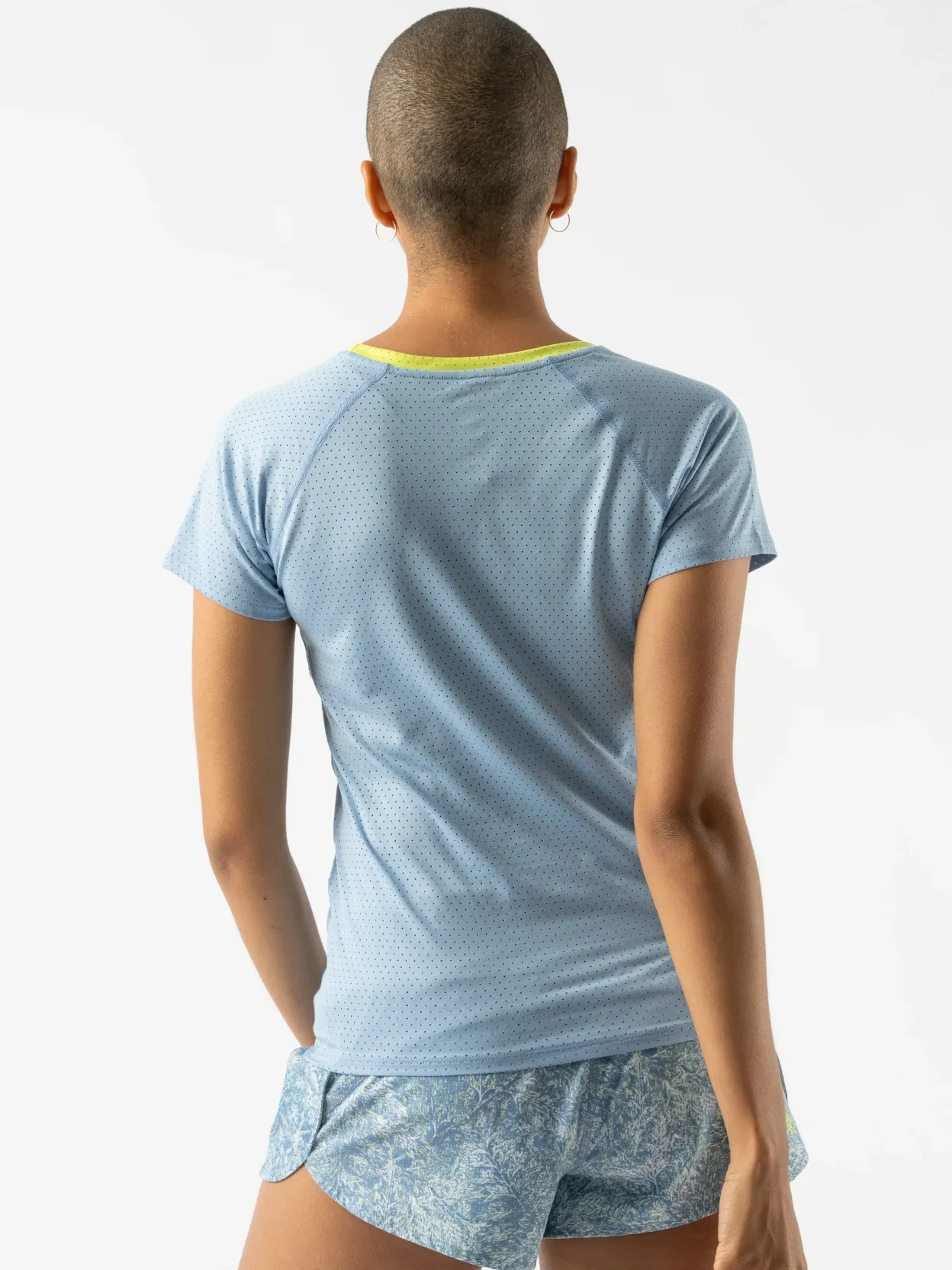 Online EZ Tee Perf SS Women Short Sleeves