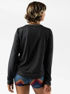Clearance Race Pace Tee LS Women Long Sleeves