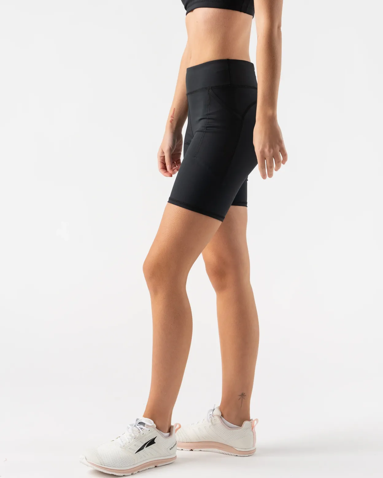 Sale Speed Leggy 7" Women Shorts