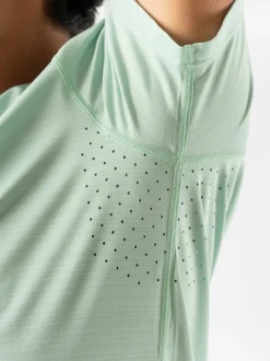 Fashion UPF Tee SS Short Sleeves